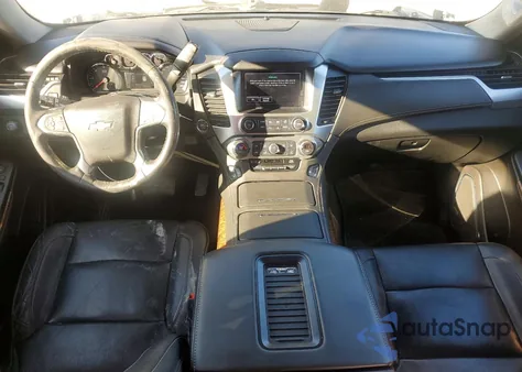 2020 Chevrolet Suburban K1500 Premier z USA, uszkodzony, nr VIN 1GNSKJKCXLR216865